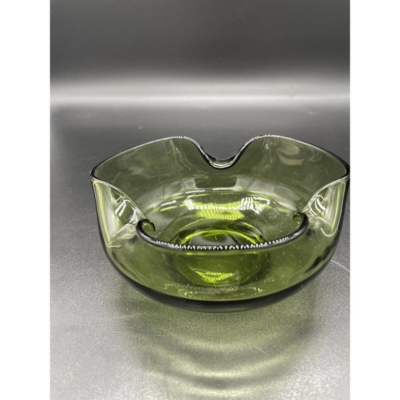 Anchor Hocking Other - Vintage Anchor Hocking Green Glass Bowl Pinched Glass MCM Avocado Dip Bowl 5”